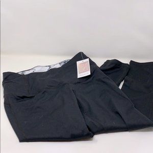 NWT Dragon Fit Cropped athletic leggings